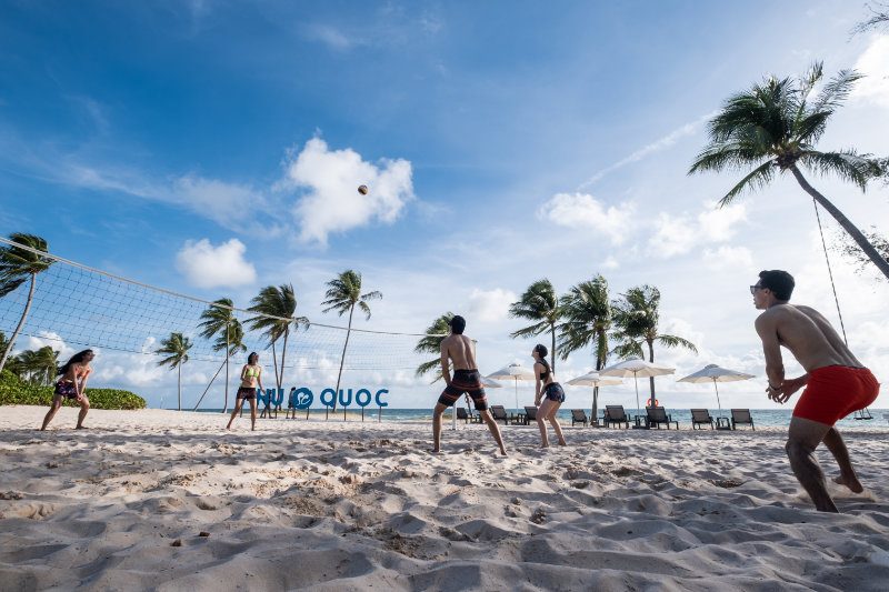 Sailing_Club_Signature_E1_Beach_1 (1)